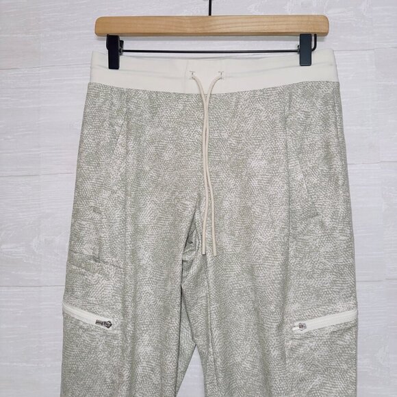 Athleta Venture Printed Pants size 4 - Picture 3 of 6